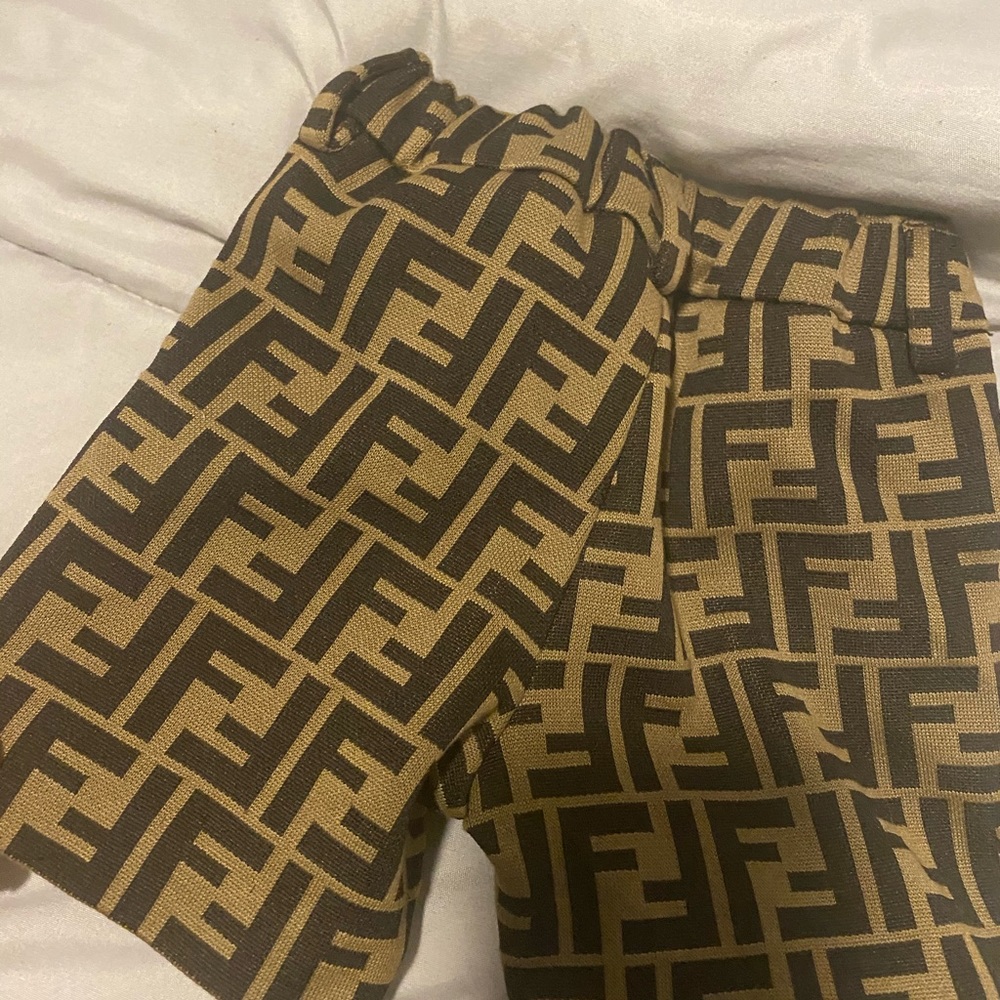 Fendi infant boy shorts - Picture 5 of 8